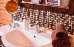 A bathroom at ZRUB BINDT