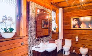 A bathroom at ZRUB BINDT