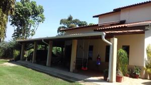 O edifício em que a hospedagem domiciliar se localiza