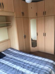 Postel nebo postele na pokoji v ubytování Melhor Opção COM GARAGEM Consulado, Hospitais + 18 fotografií