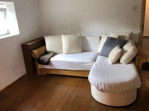 Ein Sitzbereich in der Unterkunft Ferienhaus Chiemsee