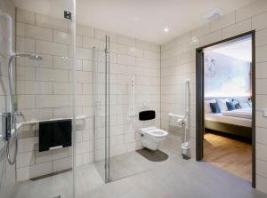 Kupatilo u objektu JUFA Hotel Weiz