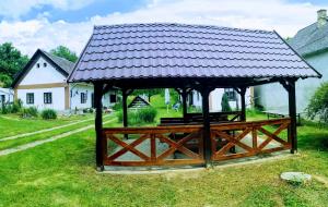 Vonkajšia záhrada v ubytovaní Pusztakisfalu Vendégház