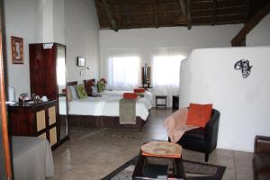 A seating area at Elephants Footprint Lodge