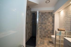 Koupelna v ubytování Apartamento de lujo en Gijòn