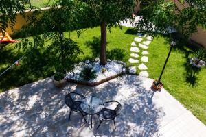 Vonkajšia záhrada v ubytovaní Villa Saraceni