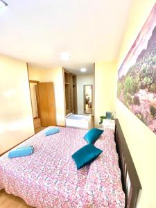Apartment ARENAL HOME, PARKING GRATIS, Lugo, Spain - Booking.com