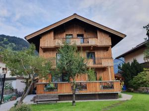 The building in which Az apartmant is located