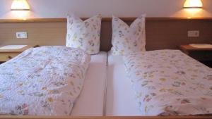 Cama o camas de una habitación en Holdernacherhof
