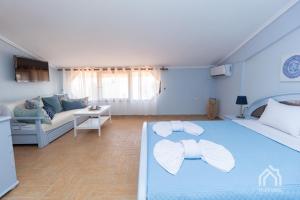 Postel nebo postele na pokoji v ubytování Villa Y sea view