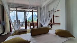 Χώρος καθιστικού στο Ella Mount View Guest Inn