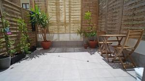 Patio nebo venkovní prostory v ubytování Surfing Etxea - Surf Hostel
