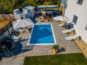 Bazén v ubytování Villa Wiena nebo v jeho okolí