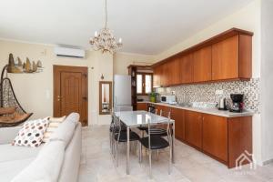 Kuchyň nebo kuchyňský kout v ubytování Villa Y sea view