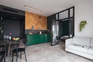 Kuchyňa alebo kuchynka v ubytovaní TOP Garden Aparthotel