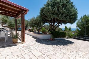 Fotografie z fotogalerie ubytování Le Gioie - Dimora Scalelle - Villetta con giardino e veranda vista mare v destinaci Torre Vado