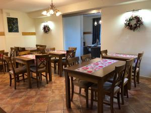 Posedenie v ubytovaní DW Basia pokoje i apartament