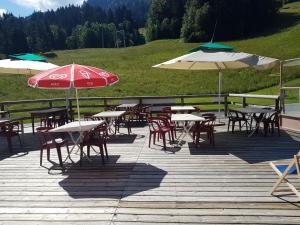 Gallery image of Hôtel Les Bernards in Praz-sur-Arly