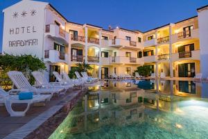 Bassein majutusasutuses Hotel Ariadimari või selle lähedal