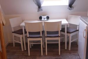 Ruang duduk di 079 Schroeder Ferienwohnung