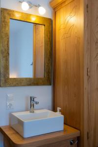 A bathroom at Margado