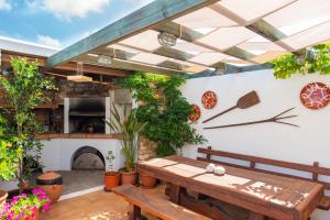 A patio or other outdoor area at Margado