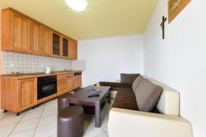 Köök või kööginurk majutusasutuses Apartments Krepo