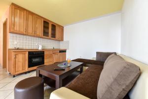 Köök või kööginurk majutusasutuses Apartments Krepo