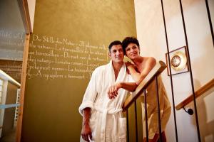 Majutusasutuse Hotel Costes külastajad