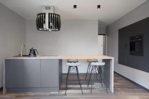 Fotografia z galérie ubytovania Apartament Antracytowy Darłówko v destinácii Darlowko
