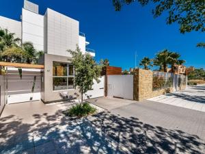 Fotografia z galérie ubytovania Lujoso apartamento con piscina comunitaria en la Costa del Sol v Marbelli