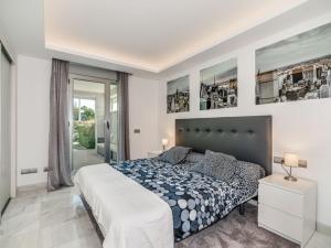 Fotografia z galérie ubytovania Lujoso apartamento con piscina comunitaria en la Costa del Sol v Marbelli