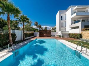 Fotografia z galérie ubytovania Lujoso apartamento con piscina comunitaria en la Costa del Sol v Marbelli