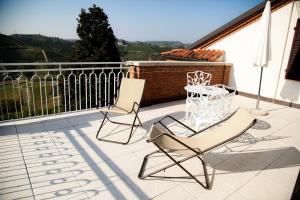 Balkón nebo terasa v ubytování Villa Cornarea