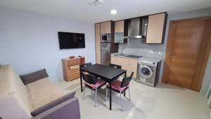 Gallery image of Apartamentos Coral Do Mar III in Montalvo