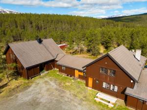 Gallery image of Jotunheimen Husky Lodge in Randsverk