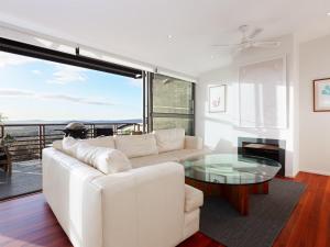 Gallery image of One Mile Ridge stunning views air con infinity pool in Anna Bay