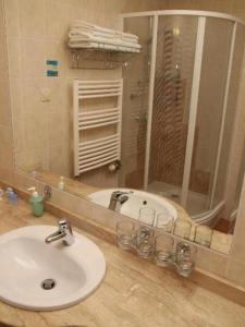 Kúpeľňa v ubytovaní Sunshine 208 apartman