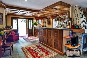 Gallery image of Hotel Lo Campagnar in Courmayeur