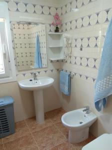 Koupelna v ubytování Casa Marisma Xacobeo