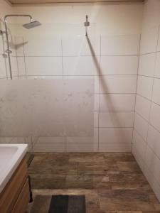 A bathroom at Wohnung