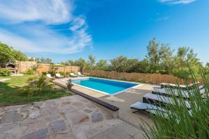 Πισίνα στο ή κοντά στο Apartments Fortica