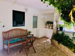 Zahrada ubytování Apartman Diana