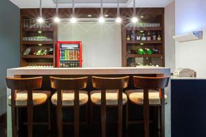 Lounge nebo bar v ubytování Wyndham Garden Cancun Downtown