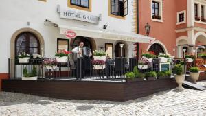 Hostia v ubytovaní Hotel Grand