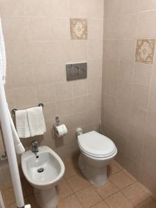 Phòng tắm tại B&B Giulia