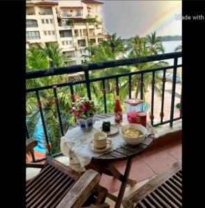 Balkón nebo terasa v ubytování Apartemen Marbella anyer tower sadewa lt 5 view kolam renang & laut