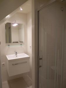 A bathroom at La Maison de Madame Baudy