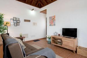 TV a/nebo společenská místnost v ubytování Casa Las Vistas
