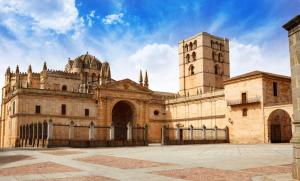 Afbeelding uit fotogalerij van EL CORAZON DE ZAMORA Garaje Gratis in Zamora